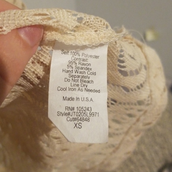 Lace Swing Top - Picture 6 of 6